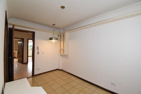 Apartamento para alugar com 238m², 3 quartos e 2 vagasCopa