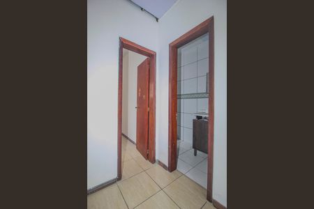 Casa para alugar com 50m², 2 quartos e 1 vaga Casa para alugar com 50m², 2 quartos e 1 vagaSala