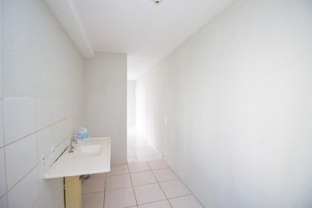 Apartamento para alugar com 45m², 2 quartos e 1 vaga Apartamento para alugar com 45m², 2 quartos e 1 vagaCozinha e Área de Serviço