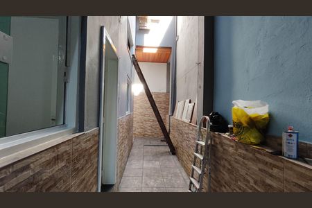 Casa para alugar com 99m², 2 quartos e sem vagaQuintal