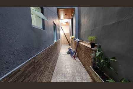 Casa para alugar com 99m², 2 quartos e sem vagaQuintal