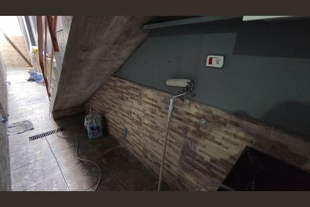 Casa para alugar com 99m², 2 quartos e sem vagaQuintal