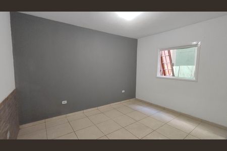 Casa para alugar com 99m², 2 quartos e sem vagaQuarto