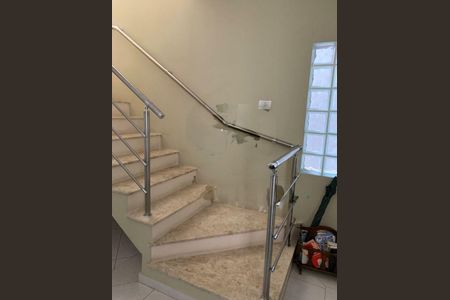 Casa à venda com 3 quartos, 172m² em Jardim Alzira, São Paulo