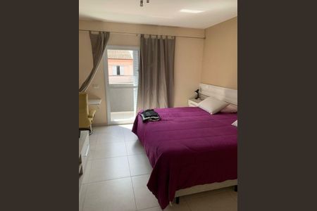Casa à venda com 3 quartos, 172m² em Jardim Alzira, São Paulo