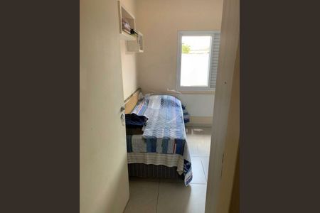 Casa à venda com 3 quartos, 172m² em Jardim Alzira, São Paulo