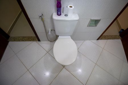 Casa à venda com 140m², 3 quartos e sem vaga Casa à venda com 140m², 3 quartos e sem vagaBanheiro da Suíte