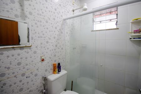Casa à venda com 140m², 3 quartos e sem vaga Casa à venda com 140m², 3 quartos e sem vagaBanheiro