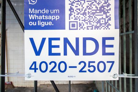 Casa à venda com 140m², 3 quartos e sem vaga Casa à venda com 140m², 3 quartos e sem vagaPlaca