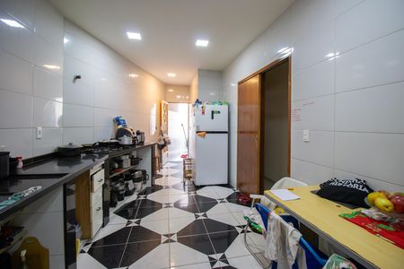 Casa à venda com 140m², 3 quartos e sem vaga Casa à venda com 140m², 3 quartos e sem vagaCozinha