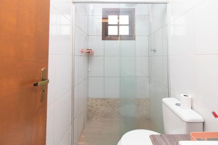 Casa para alugar com 70m², 2 quartos e 1 vaga Casa para alugar com 70m², 2 quartos e 1 vagaBanheiro