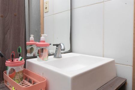 Casa para alugar com 70m², 2 quartos e 1 vaga Casa para alugar com 70m², 2 quartos e 1 vagaBanheiro