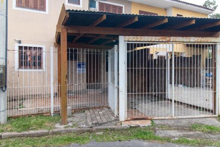 Casa para alugar com 70m², 2 quartos e 1 vaga Casa para alugar com 70m², 2 quartos e 1 vagaFachada