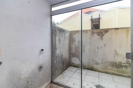 Casa para alugar com 70m², 2 quartos e 1 vaga Casa para alugar com 70m², 2 quartos e 1 vagaCozinha e Área de Serviço