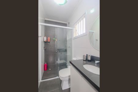 Casa de condomínio à venda com 144m², 3 quartos e 2 vagas Casa de condomínio à venda com 144m², 3 quartos e 2 vagasBanheiro da Suíte