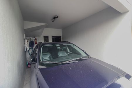 Casa de condomínio à venda com 144m², 3 quartos e 2 vagas Casa de condomínio à venda com 144m², 3 quartos e 2 vagasGaragem