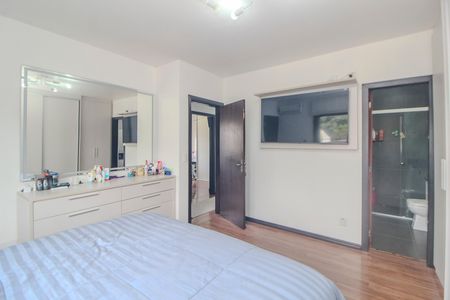 Casa de condomínio à venda com 144m², 3 quartos e 2 vagas Casa de condomínio à venda com 144m², 3 quartos e 2 vagasSuite