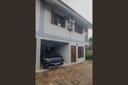 Casa de condomínio à venda com 144m², 3 quartos e 2 vagas Casa de condomínio à venda com 144m², 3 quartos e 2 vagasGaragem