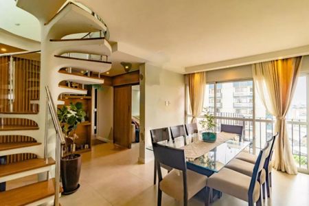 Apartamento à venda com 180m², 4 quartos e 2 vagas