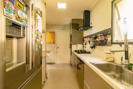 Apartamento à venda com 180m², 4 quartos e 2 vagas