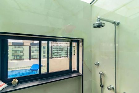 Apartamento à venda com 180m², 4 quartos e 2 vagas
