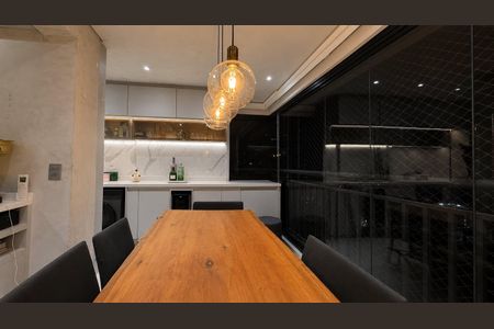 Apartamento à venda com 62m², 2 quartos e 1 vagaSala de Jantar