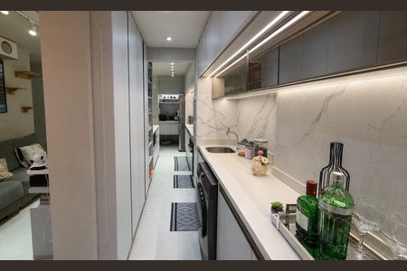 Apartamento à venda com 62m², 2 quartos e 1 vagaCozinha