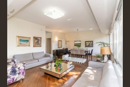 Casa à venda com 5 quartos, 318m² em Pacaembu, São Paulo