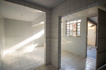 Cozinha de casa para alugar com 2 quartos, 130m² em Raul Veiga, São Gonçalo