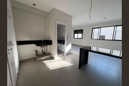 Cozinha de kitnet/studio à venda com 1 quarto, 40m² em Santa Tereza, Belo Horizonte