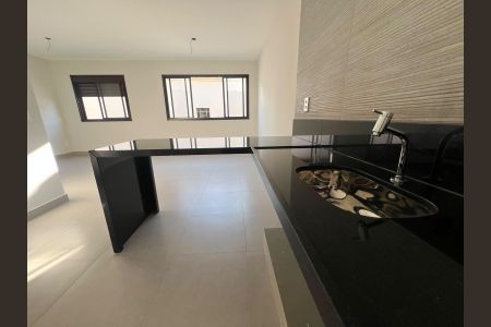 Cozinha de kitnet/studio à venda com 1 quarto, 40m² em Santa Tereza, Belo Horizonte