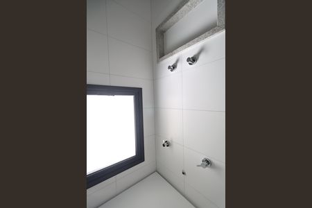 Apartamento à venda com 94m², 3 quartos e 2 vagas Apartamento à venda com 94m², 3 quartos e 2 vagasBanheiro da suíte 1