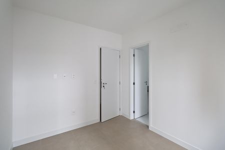 Apartamento à venda com 94m², 3 quartos e 2 vagas Apartamento à venda com 94m², 3 quartos e 2 vagasSuite 1