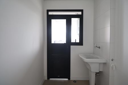 Apartamento à venda com 94m², 3 quartos e 2 vagas Apartamento à venda com 94m², 3 quartos e 2 vagasLavanderia