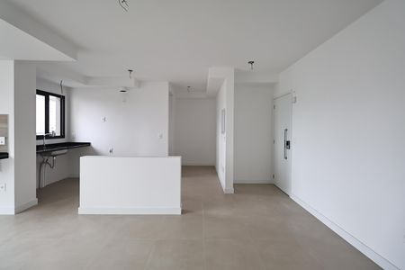 Apartamento à venda com 94m², 3 quartos e 2 vagas Apartamento à venda com 94m², 3 quartos e 2 vagasSala
