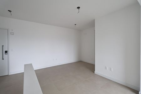 Apartamento à venda com 94m², 3 quartos e 2 vagas Apartamento à venda com 94m², 3 quartos e 2 vagasSala