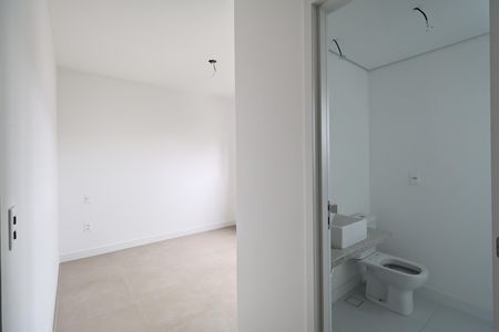 Apartamento à venda com 94m², 3 quartos e 2 vagas Apartamento à venda com 94m², 3 quartos e 2 vagasSuite 2