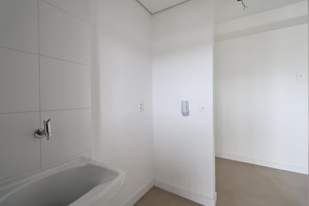 Apartamento à venda com 94m², 3 quartos e 2 vagas Apartamento à venda com 94m², 3 quartos e 2 vagasLavanderia
