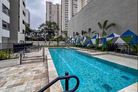 Apartamento à venda com 94m², 3 quartos e 2 vagas Apartamento à venda com 94m², 3 quartos e 2 vagasÁrea comum - Piscina