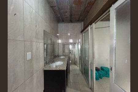 Casa para alugar com 80m², 3 quartos e 2 vagas Casa para alugar com 80m², 3 quartos e 2 vagasBanheiro 1