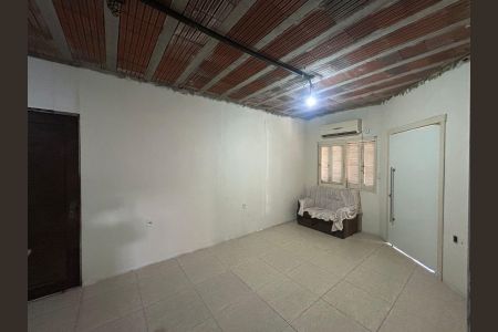 Casa para alugar com 80m², 3 quartos e 2 vagas Casa para alugar com 80m², 3 quartos e 2 vagasSala