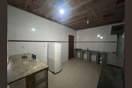 Casa para alugar com 80m², 3 quartos e 2 vagas Casa para alugar com 80m², 3 quartos e 2 vagasCozinha