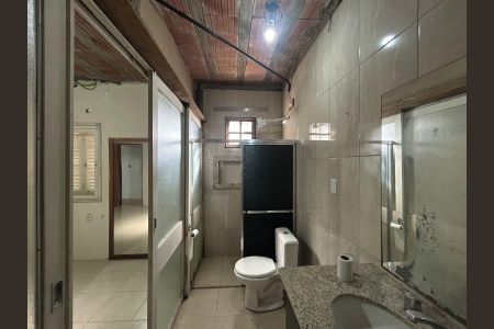 Casa para alugar com 80m², 3 quartos e 2 vagas Casa para alugar com 80m², 3 quartos e 2 vagasBanheiro 1