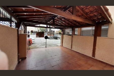 Casa à venda com 3 quartos, 177m² em Jardim Umuarama, São Paulo