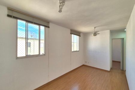 Sala de apartamento para alugar com 2 quartos, 47m² em Loteamento Parque São Martinho, Campinas