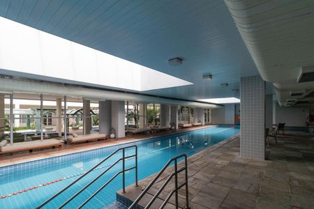 Apartamento à venda com 283m², 3 quartos e 3 vagas Apartamento à venda com 283m², 3 quartos e 3 vagasPiscina Coberta