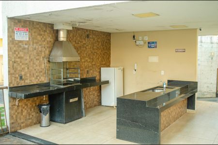 Apartamento para alugar com 42m², 2 quartos e 1 vagaÁrea comum - Churrasqueira