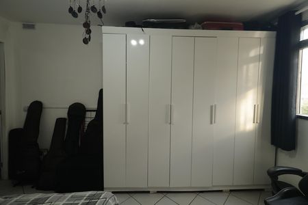 Apartamento à venda com 35m², 1 quarto e 1 vagaQuarto
