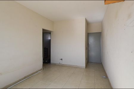 Sala Ambientes de casa para alugar com 4 quartos, 84m² em Concórdia, Belo Horizonte