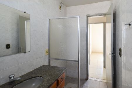 Casa para alugar com 84m², 4 quartos e 1 vaga Casa para alugar com 84m², 4 quartos e 1 vagaBanheiro Social